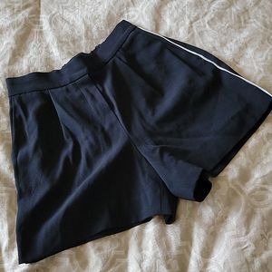 Aritzia Babaton Short